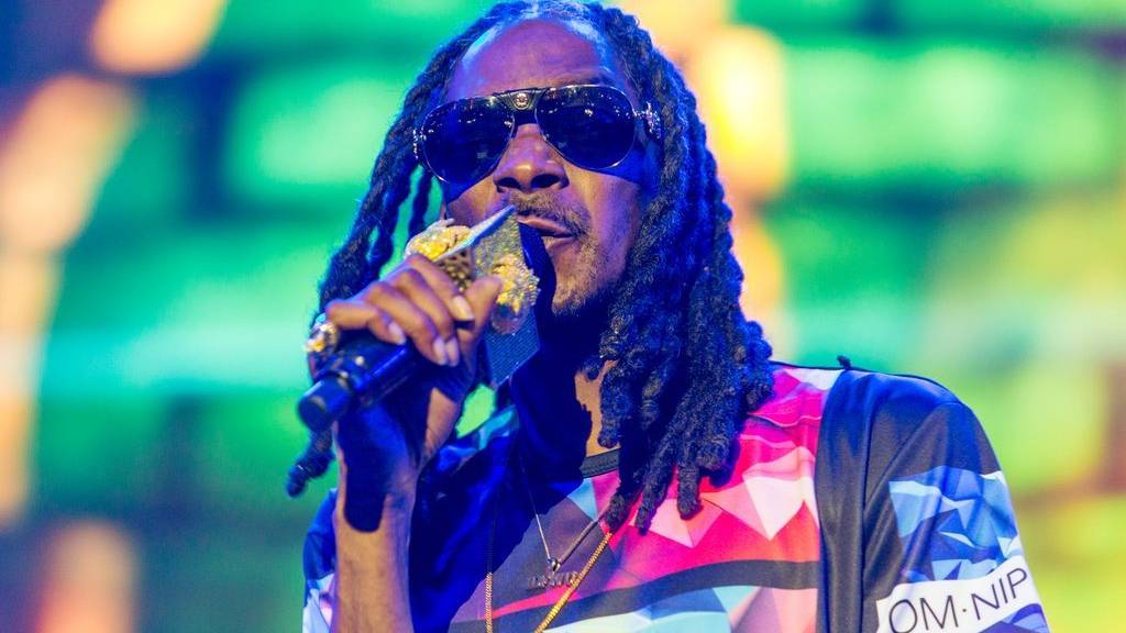 Snoop Dogg soll Naturdokus kommentieren.