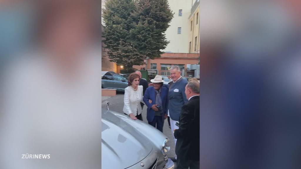 Schweizer fährt mit erstem Auto von Filmikone Sophia Loren an ihren Geburtstag