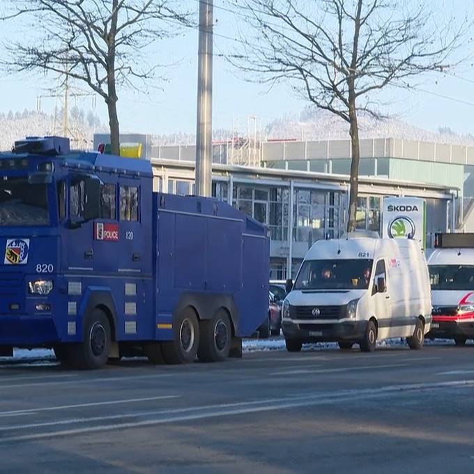 Fanmarsch in Bern bleibt aus – Kurven kritisieren Behörden