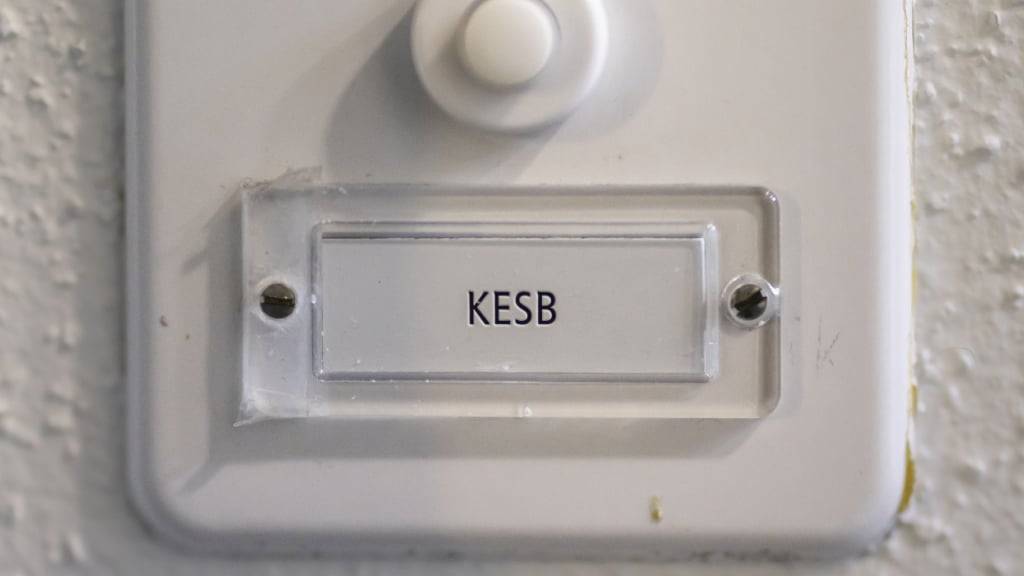 Die Kesb wird nicht von sich aus tätig, sondern nur auf Meldung hin. (Archivbild)