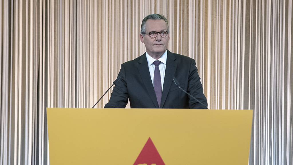 Der Verwaltungsratspräsident von Sika, Paul Johann Hälg, blickt auf anspruchsvolle  Monate wegen der Coronakrise zurück. (Archivbild)