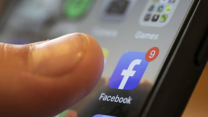 Facebook will eigene Smartwatch auf den Markt bringen