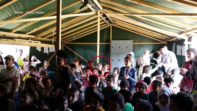 Wird Asyl-Hardliner zum Flüchtlingshelfer?