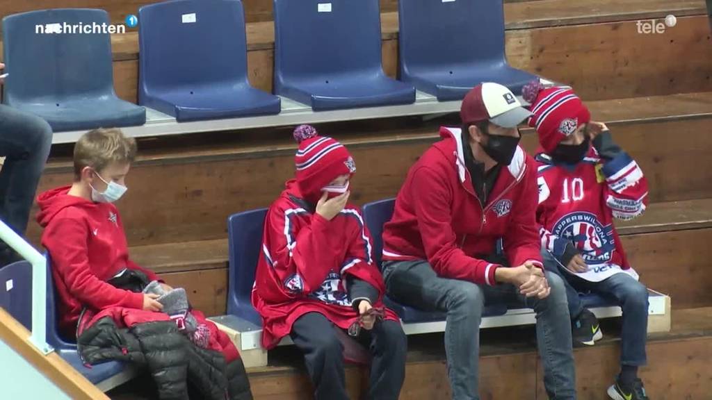 Eishockey mit Maskenpflicht