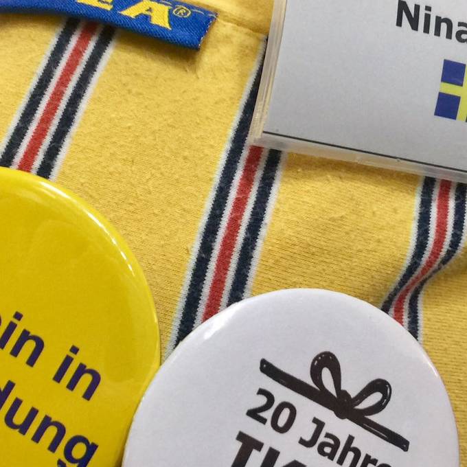 Nina trifft in der IKEA einen Schweden