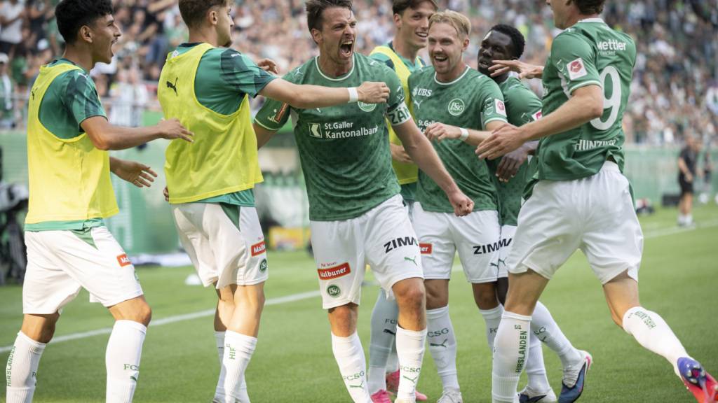 Mit viel Wille schaffte der FC St. Gallen die Wende vom 0:1 zum 2:1