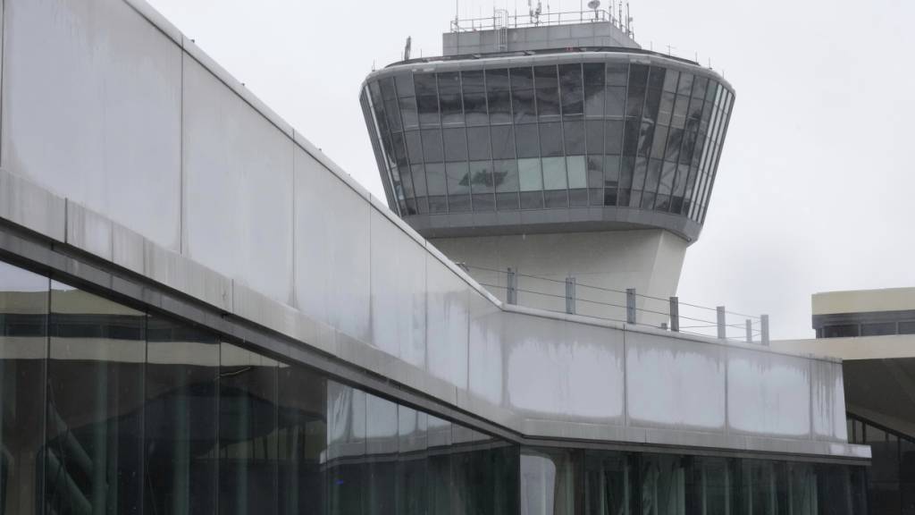 Fluglotsen gelten in den USA als «systemrelevante» Angestellte des öffentlichen Diensts. (Archivbild)