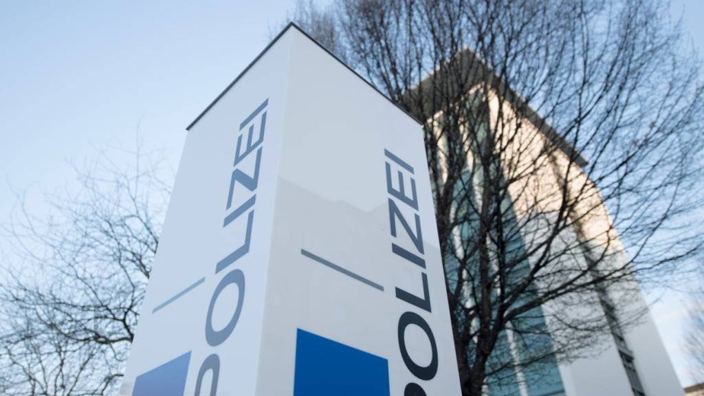 Im Ortsteil Ebnet LU hat die Luzerner Polizei am Pfingstsonntag einen mutmasslichen Raser festgenommen. (Symbolbild)