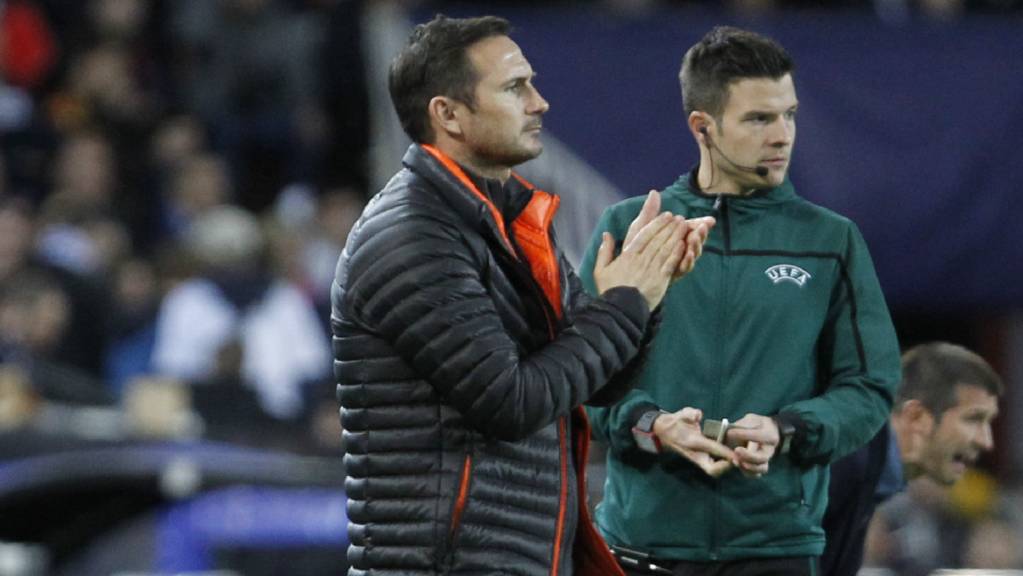 Verhaltener Applaus von Chelsea-Coach Frank Lampard: Das Remis in Valencia mag ihm nicht komplett zu gefallen