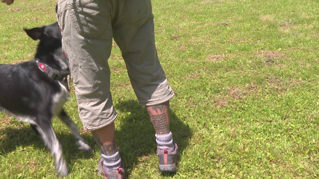 Berner Oberländerin mit ihrem Hund an der Obedience-WM