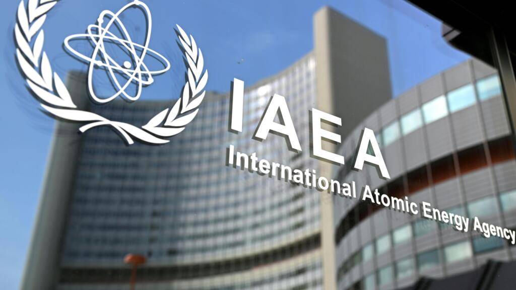 ARCHIV - Das Logo der Internationalen Atomenergiebehörde (IAEA). Foto: Helmut Fohringer/APA/dpa