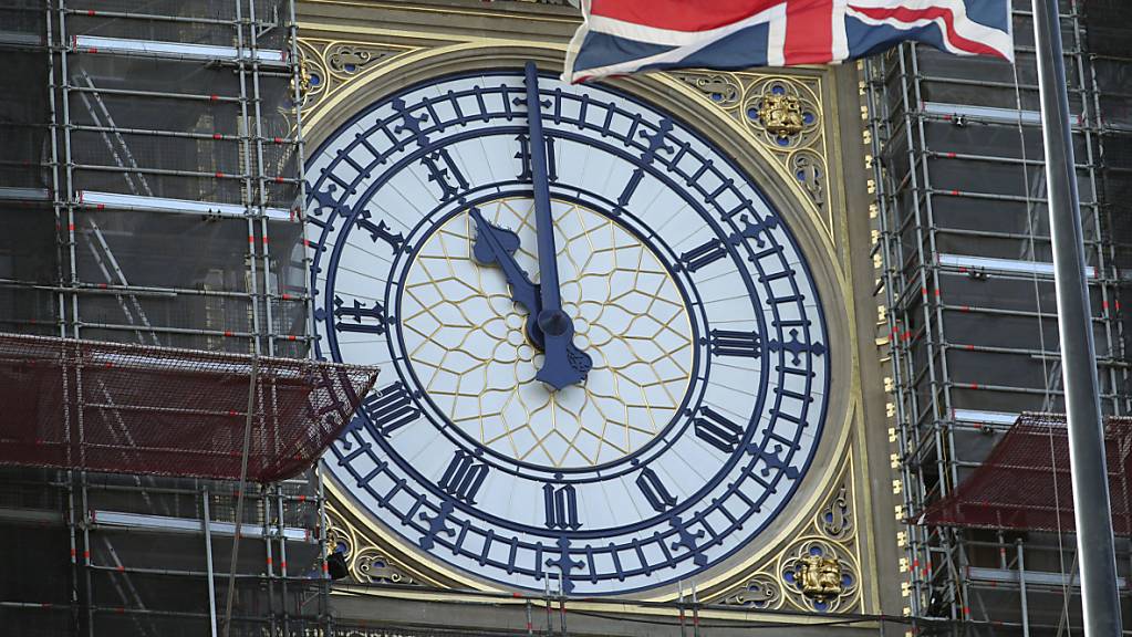 Trotz Restaurierungsarbeiten: Der berühmte Glockenschlag von Big Ben soll auch dieses Mal wieder das neue Jahr in London einläuten.