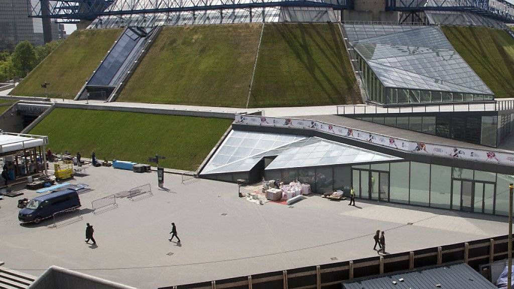 Der Trubel rund um die Arena in Paris-Bercy ist nicht allzu gross. Die Eishockey-WM ist in Paris kaum ein Thema