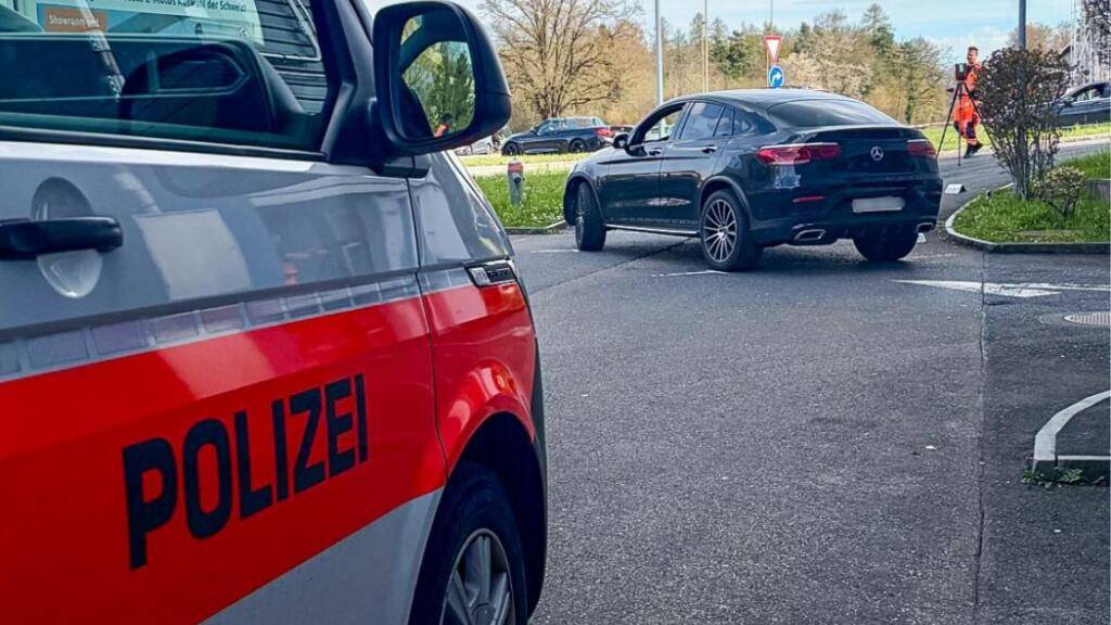 Von Auto überrollt, aber überlebt: So erging es einem vierjährigen Mädchen am Ostersonntag in Regensdorf.