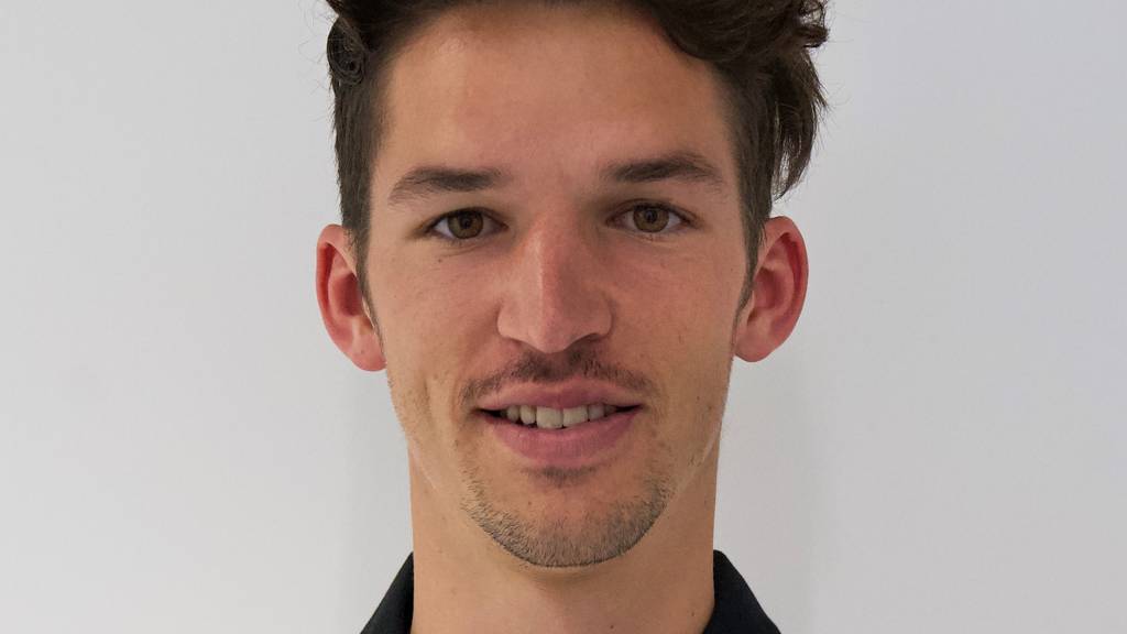 Lukas Betschart ist Student an der HSLU und ist Mitglied des akademischen Motorsportvereins Zürich AMZ. Er war am Erfolg des Beschleunigungs-Weltrekord beteiligt.