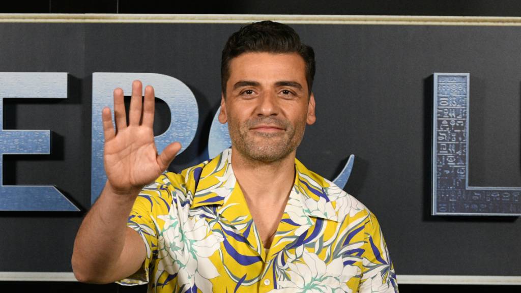 Oscar Isaac wünscht sich mehr nackte Haut in Marvel-Produktionen