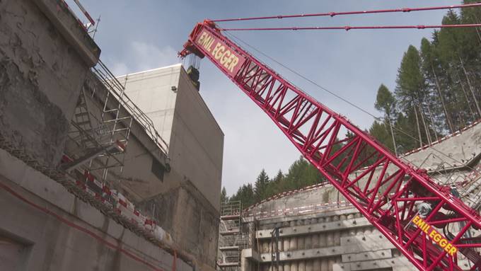 2. Gotthardröhre: Tunnelbohrmaschine wird zusammengebaut