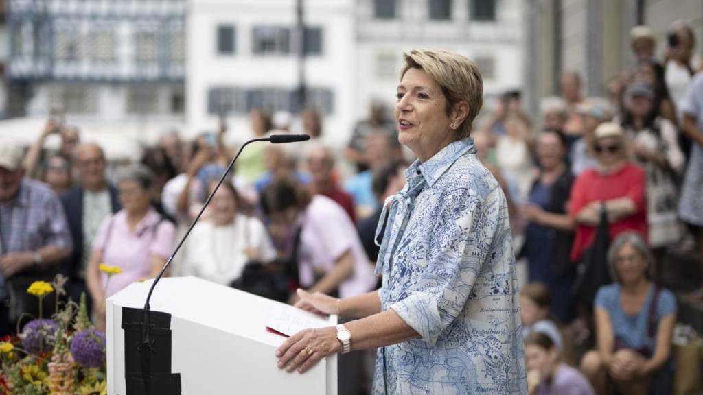 Bundespräsidentin Karin Keller-Sutter wird ihre einzige 1. August-Rede auf der Rütliwiese im Kanton Uri halten. (Archivbild)