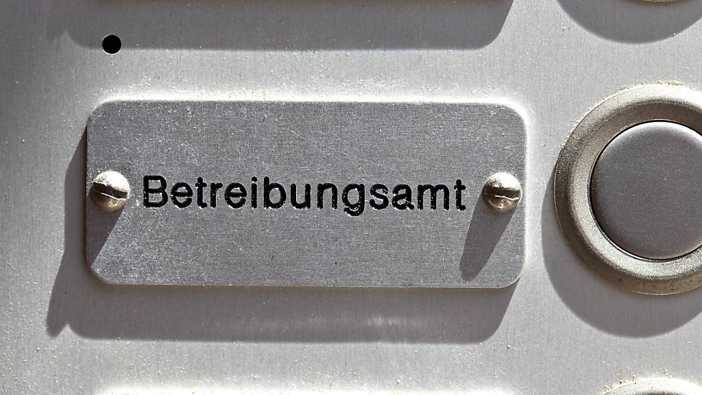 Das Betreibungsamt der Stadt Zug musste im vergangenen Jahren erneut so viele Betreibungen ausstellen wie nie zuvor. (Symbolbild)