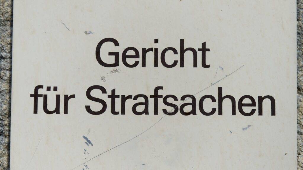 Verfasser von Hassnachrichten erhält Geldstrafe in Basel