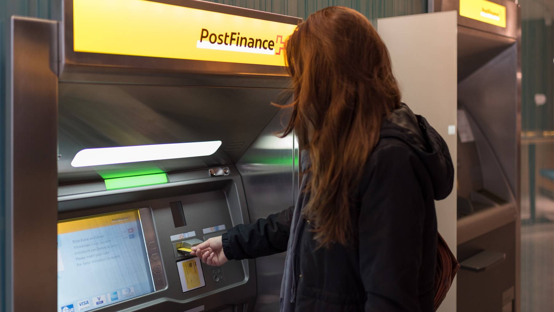 Die Postfinance hat 100 Postomaten vorläufig ausser Betrieb genommen.