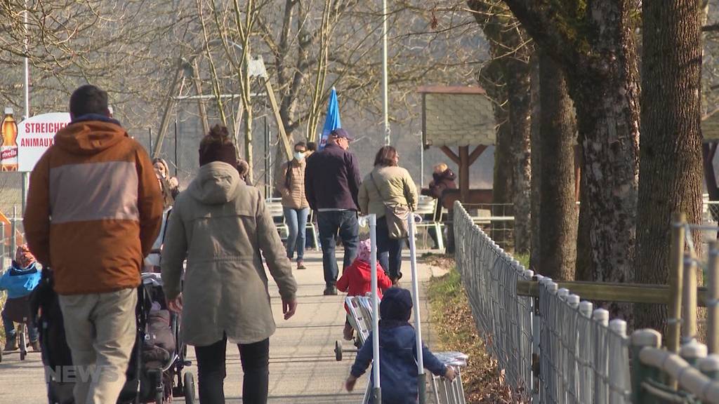 Geisslein streicheln und Golfbälle abschlagen: Heute öffnen Zoos, Golfclubs und Museen