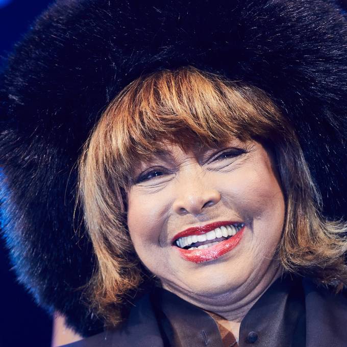 Tina Turner erhielt 2021 Ehrendoktortitel der Universität Bern