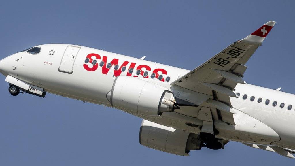 Der Flugzeugbauer Airbus will mit einer neuen Produktionslinie in den USA mehr US-Airlines als Käufer für seine A220 gewinnen, die auch bei der Swiss im Einsatz sind. (Archiv)