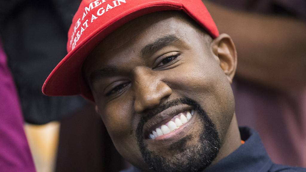 Will künftig nur noch «Ye» heissen: der US-Rapper Kanye Omari West. (Archivbild)