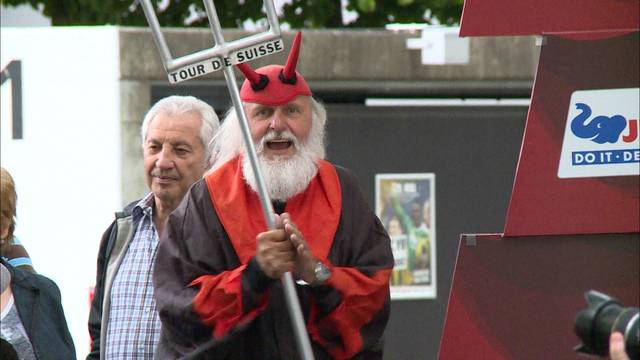 Crazy Fans am Tour de Suisse-Finale in Bern