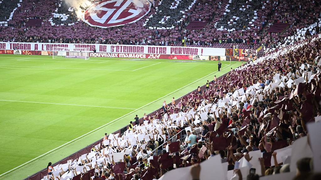 Servette ist in Fussball-Stimmung. Im Playoff-Spiel der Champions League war das Stadion ausverkauft