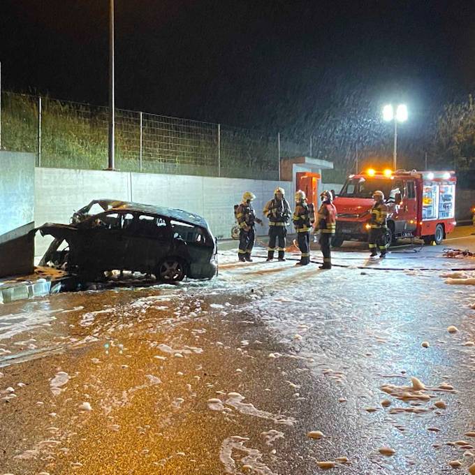 Schwerer Selbstunfall auf der Staffeleggstrasse – Lenker stirbt