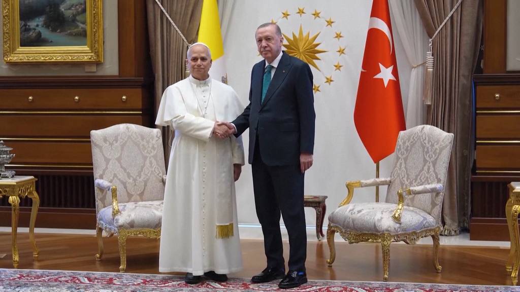 Erste Auslandsreise: Papst Leo XIV. besucht die Türkei