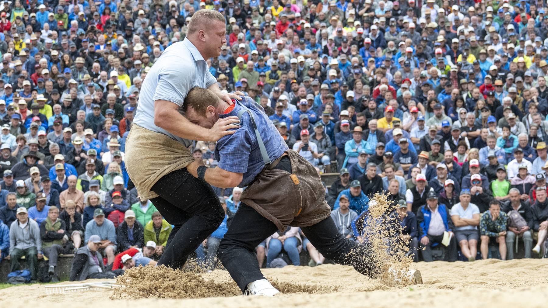 Werden auch in Appenzell teilnehmen: Pirmin Reichmuth (links) und Joel Wicki.