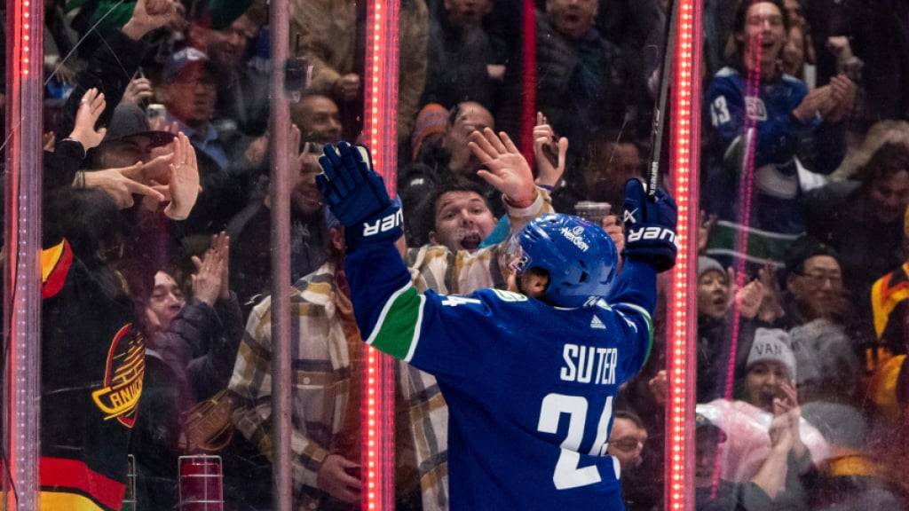 Pius Suter ist mit den Vancouver Canucks auf dem Weg zu einer erfolgreichen Saison