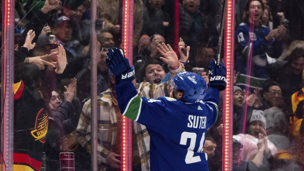 Pius Suter ist mit den Vancouver Canucks auf dem Weg zu einer erfolgreichen Saison