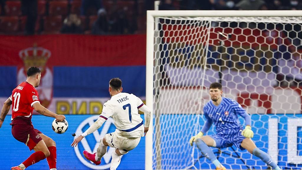 Serbiens Aleksa Terzic trifft spät zum 1:1-Ausgleich