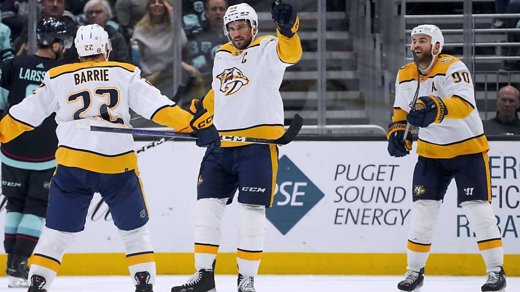 Roman Josi freut sich über sein zweites Saisongoal. Der Captain der Nashville Predators traf mit einer sehenswerten Direktabnahme im Powerplay