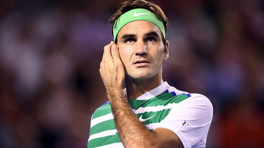 Roger Federer fällt für die nächste Zeit aus.